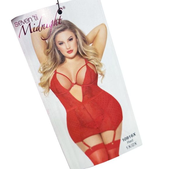 Seven ‘til Midnight Red Heart Mesh Chemise & Thong Set - Size XXL - Picture 5 of 6